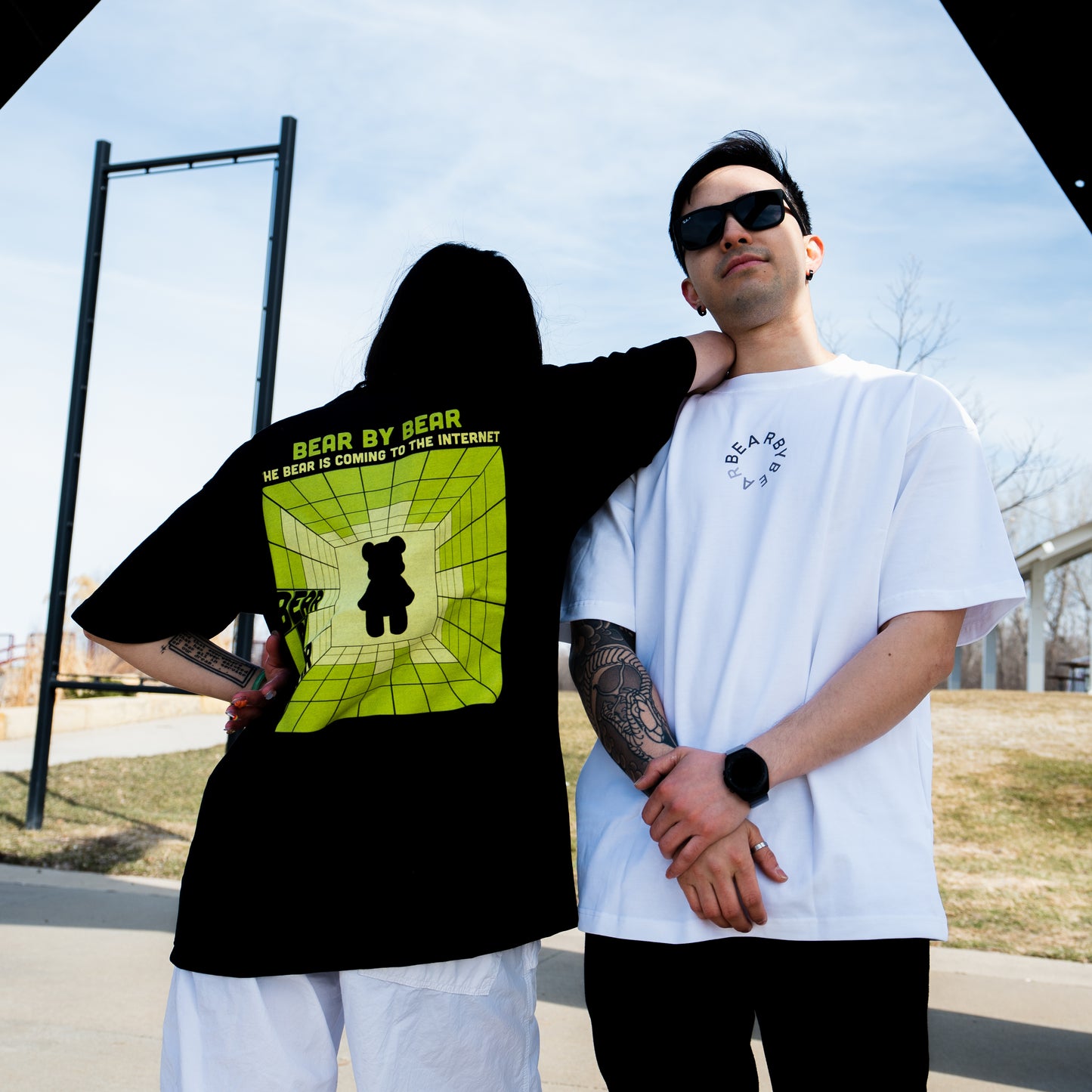 THE INTERNET TEE - BLACK