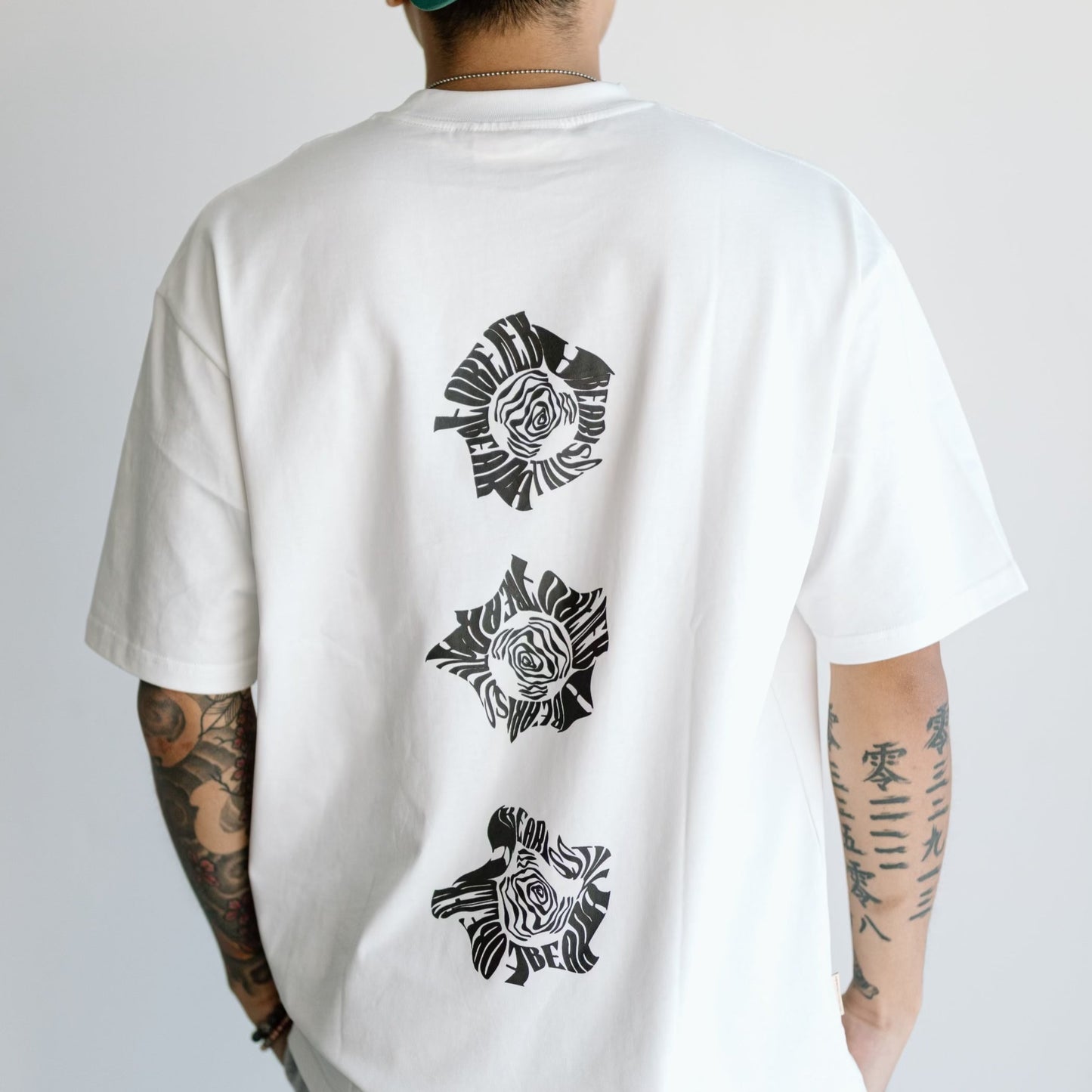 TRIPPY BEAR LOGO - WHITE