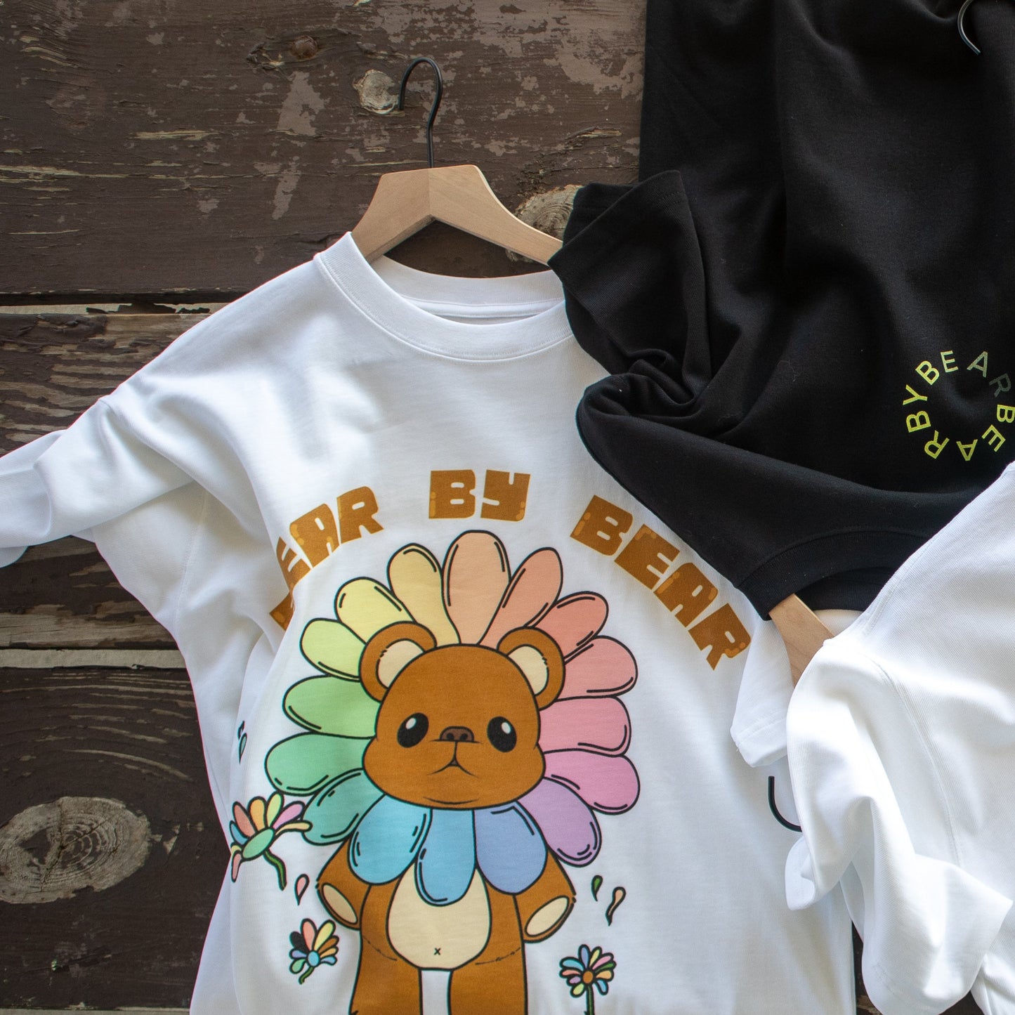 FLOWER BEAR TEE