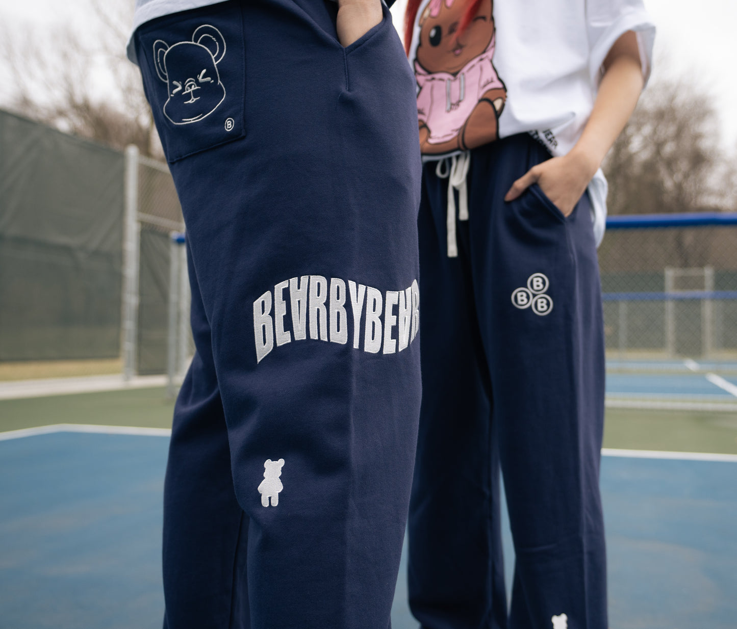 ESSENTIAL STRAIGHT SWEATS- NAVY